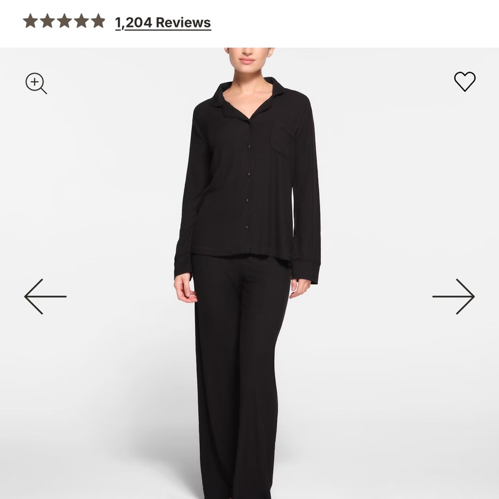 SKIMS NWT BLACK PAJAMA SET
